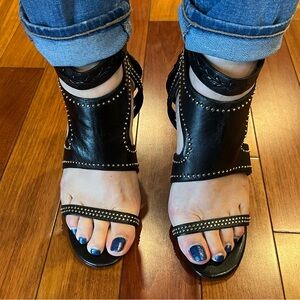 NWOB VIA SPIGA Black Leather Shoes High Heels Ankle Dress Shoes Gold Studs S 9